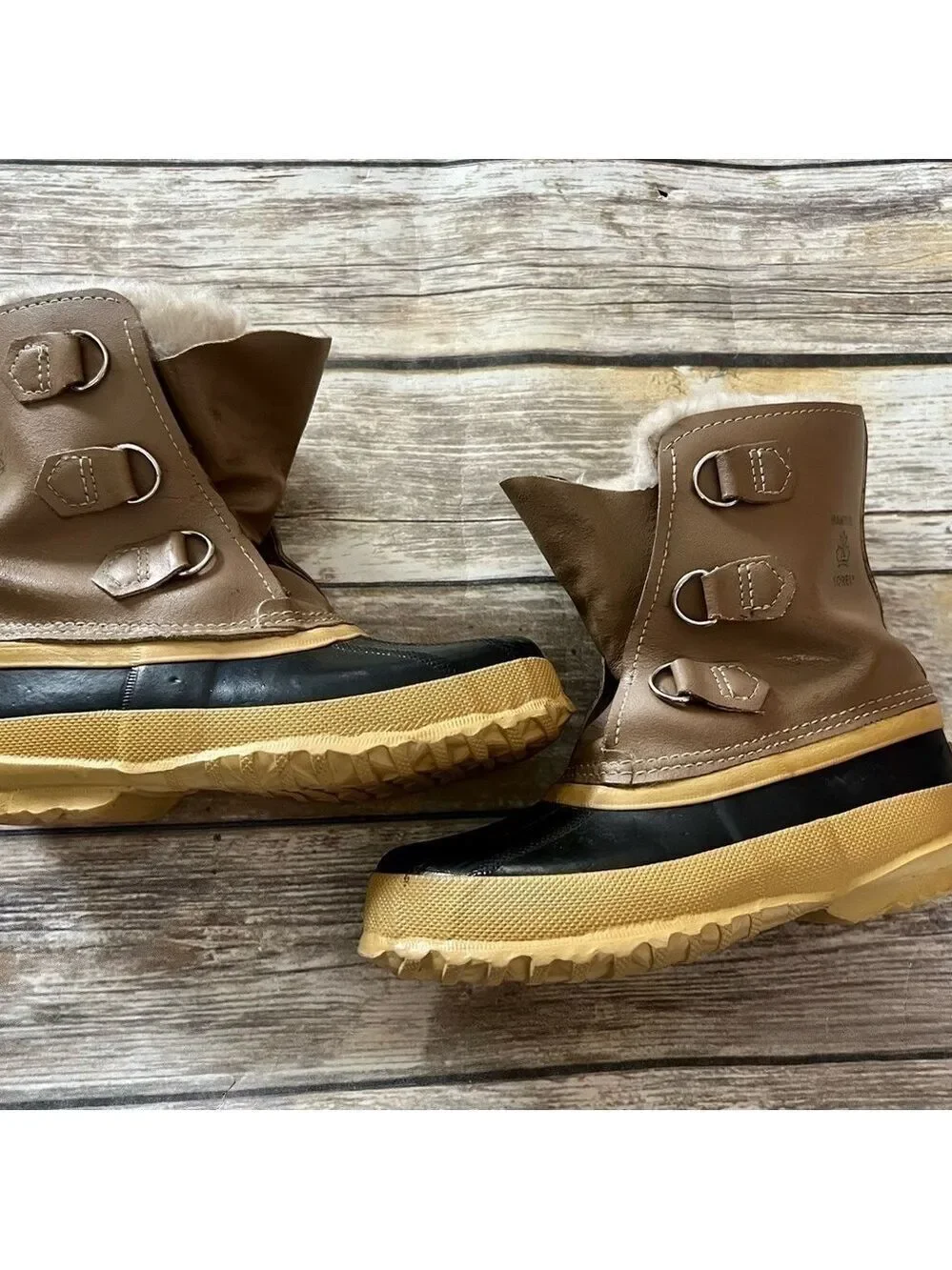 🍋SWEET SWEET VINTAGE SOREL BOOTS